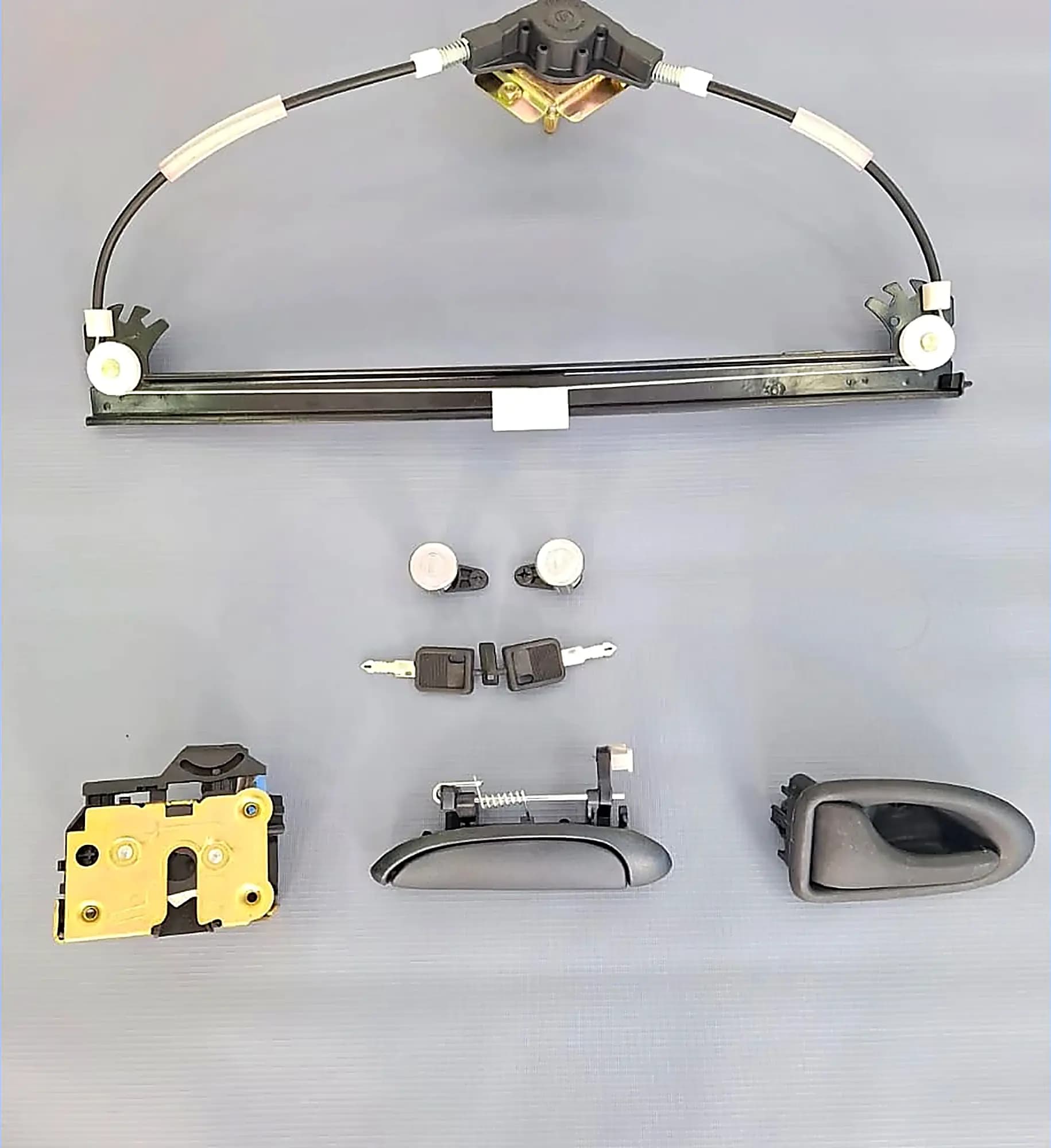 Repuestos de cerrajería del automotor.